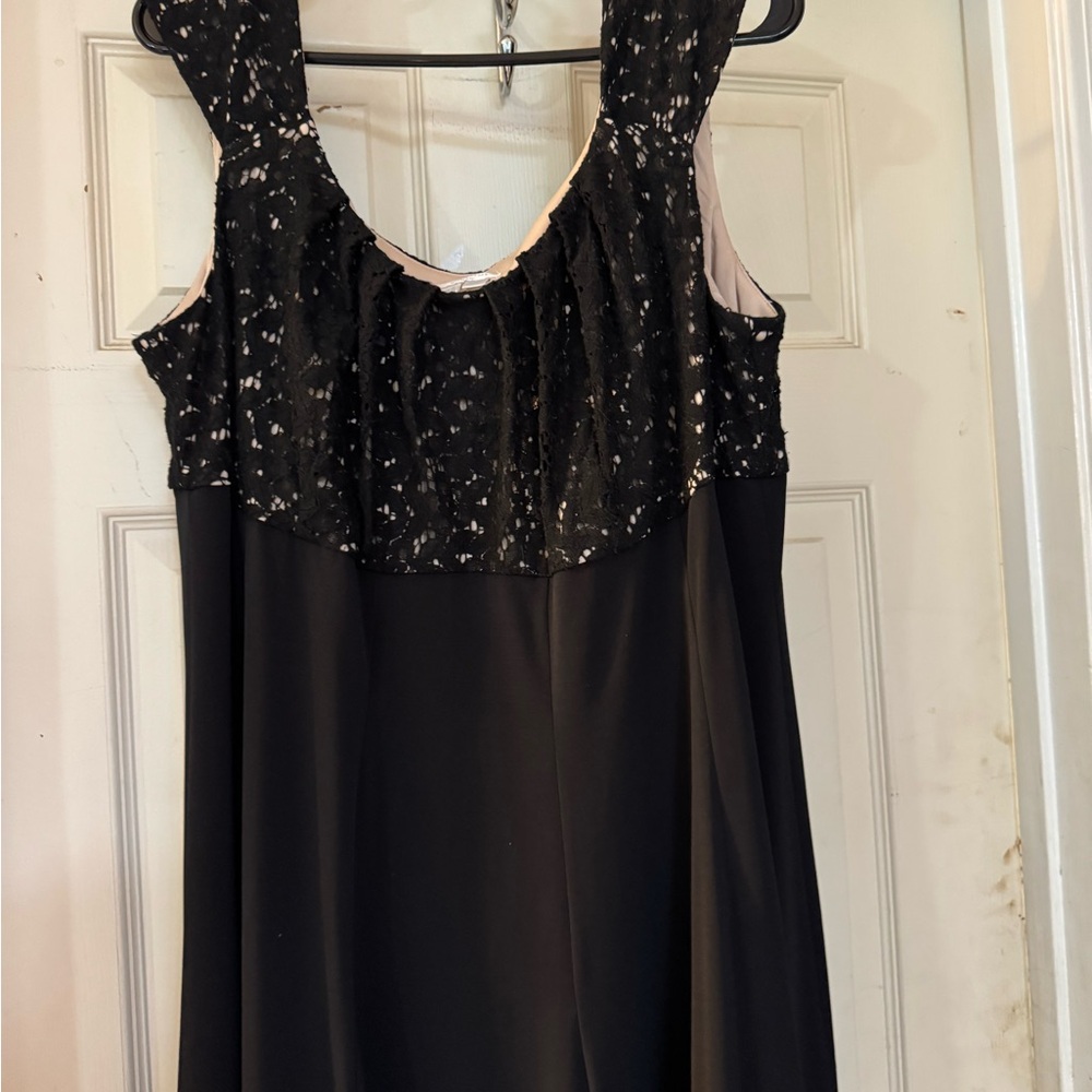 Beautiful London Times Beige & Black Dress  Plus size 18W  **PRCE REDUCED**